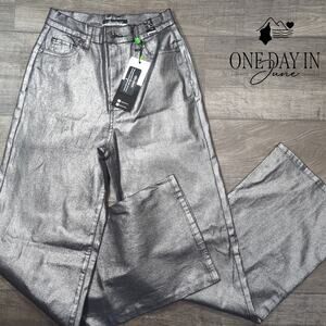 Vibrant Juniors Wide Leg Jeans Size 5